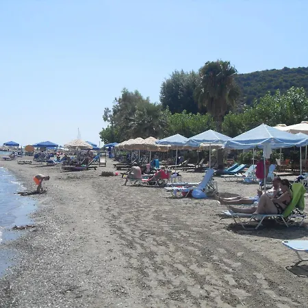 아파트 Hercules Sea Front *