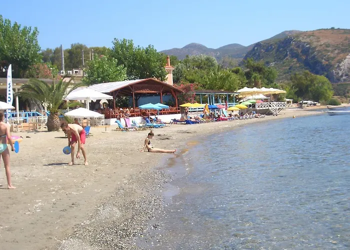 Hercules Sea Front Κατελειός