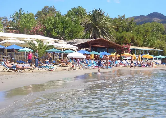 Διαμέρισμα Hercules Sea Front *