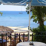 Hercules Sea Front Apartamento Katelios