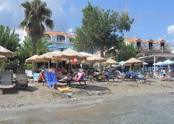 Hercules Sea Front * Kateliósz