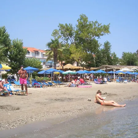 Hercules Sea Front Κατελειός
