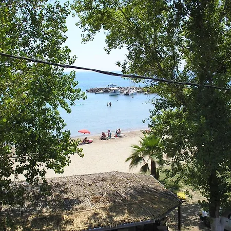 Hercules Sea Front * Κατελειός