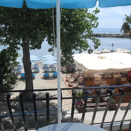 Hercules Sea Front * Κατελειός